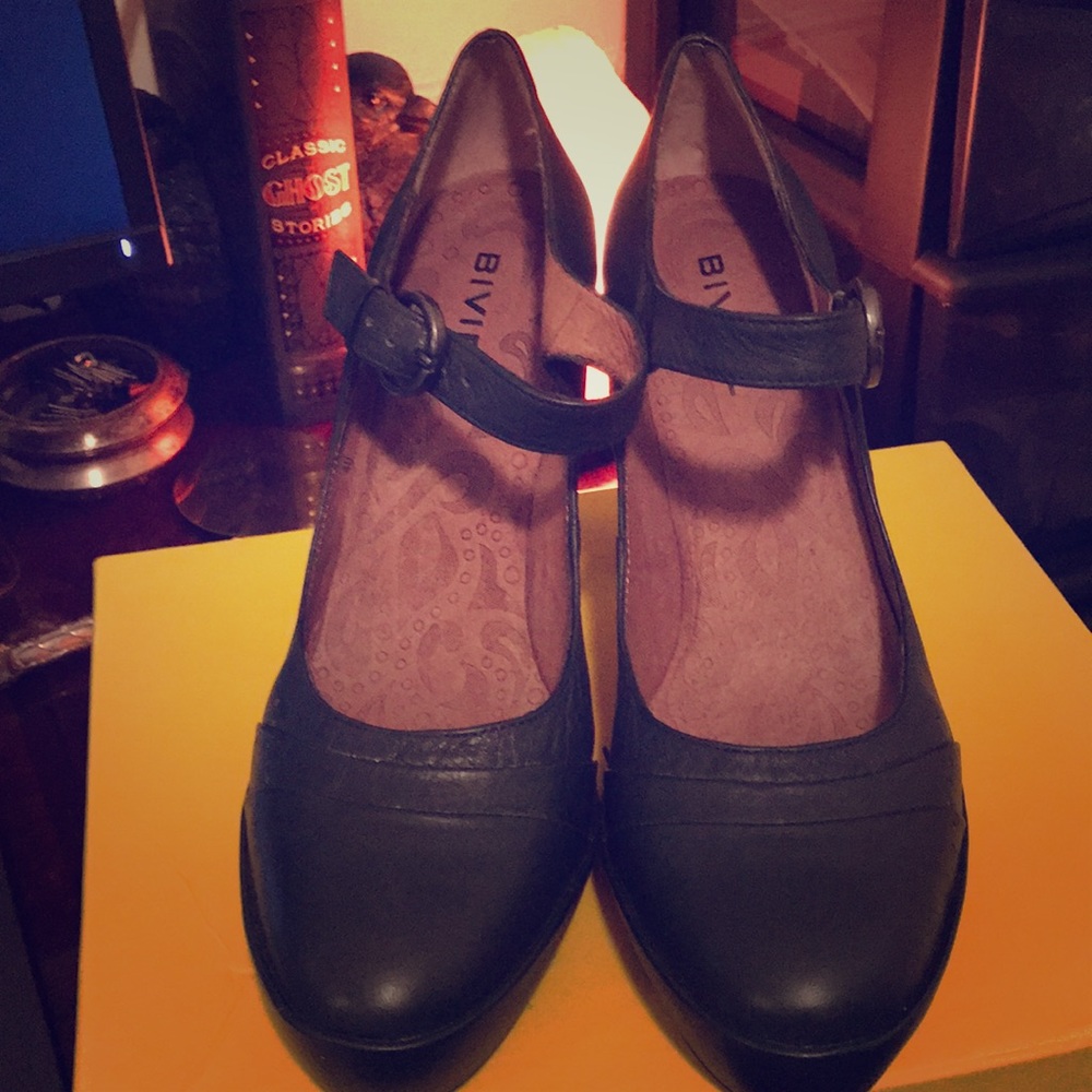 Biviel Dark Grey Heel